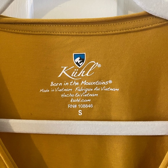 Kuhl size small tank - Picture 2 of 2